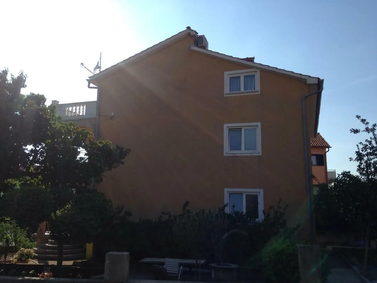 Apartment Aleksandra Malinska